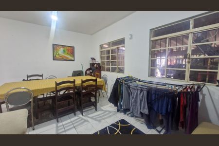 Sala de casa à venda com 2 quartos, 113m² em Jardim Primavera, São Paulo
