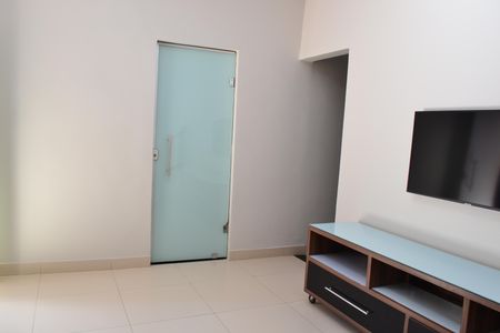 Casa para alugar com 1m², 2 quartos e sem vagaSala