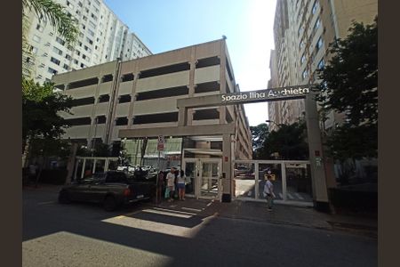 Apartamento para alugar com 44m², 2 quartos e 1 vagaFachada do Prédio