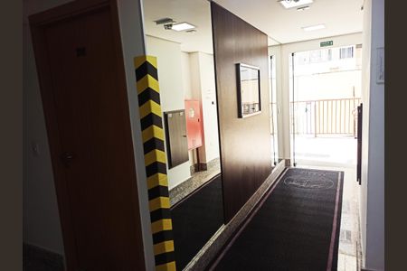 Apartamento para alugar com 44m², 2 quartos e 1 vagaHall de entrada
