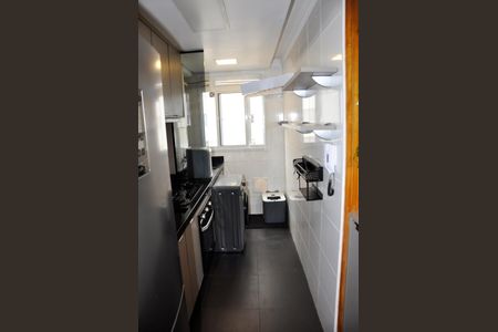Apartamento para alugar com 44m², 2 quartos e 1 vagaDetalhe - Cozinha Americana com Área de Serviço