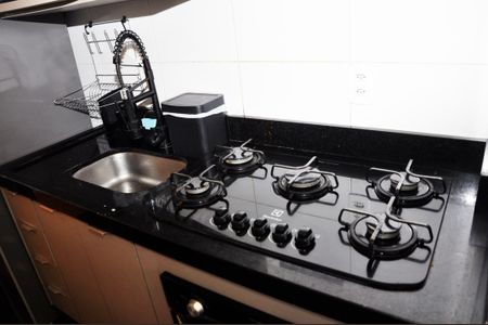 Apartamento para alugar com 44m², 2 quartos e 1 vagaDetalhe - Cozinha Americana com Área de Serviço