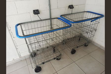 Apartamento para alugar com 44m², 2 quartos e 1 vagaCarrinhos