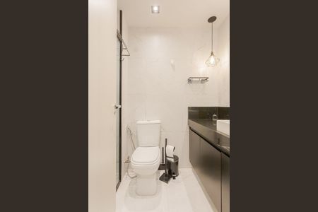 Studio para alugar com 38m², 1 quarto e 1 vaga Studio para alugar com 38m², 1 quarto e 1 vagaBanheiro