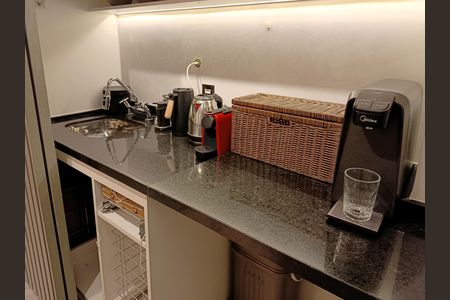 Studio para alugar com 37m², 1 quarto e 1 vaga Studio para alugar com 37m², 1 quarto e 1 vagaStudio