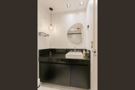 Studio para alugar com 38m², 1 quarto e 1 vaga Studio para alugar com 38m², 1 quarto e 1 vagaBanheiro