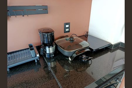 Studio para alugar com 37m², 1 quarto e 1 vaga Studio para alugar com 37m², 1 quarto e 1 vagaVaranda