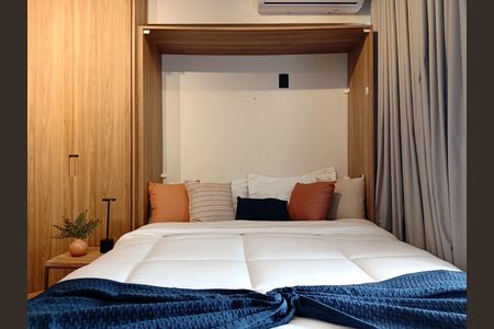 Studio para alugar com 37m², 1 quarto e 1 vaga Studio para alugar com 37m², 1 quarto e 1 vagaStudio