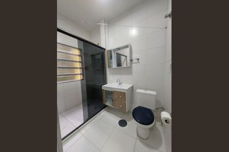Apartamento à venda com 37m², 1 quarto e sem vagaBanheiro