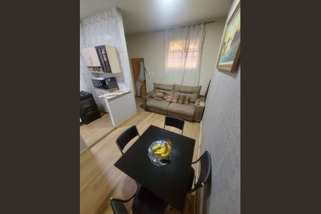 Apartamento à venda com 37m², 1 quarto e sem vagaSala