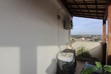 Apartamento à venda com 147m², 3 quartos e 2 vagas Apartamento à venda com 147m², 3 quartos e 2 vagasÁrea de Serviço