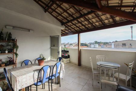 Apartamento à venda com 147m², 3 quartos e 2 vagas Apartamento à venda com 147m², 3 quartos e 2 vagasCobertura