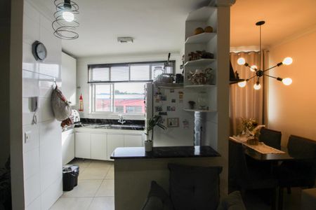 Apartamento à venda com 147m², 3 quartos e 2 vagas Apartamento à venda com 147m², 3 quartos e 2 vagasCozinha