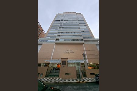 Apartamento para alugar com 84m², 2 quartos e 1 vaga Apartamento para alugar com 84m², 2 quartos e 1 vagaFachada