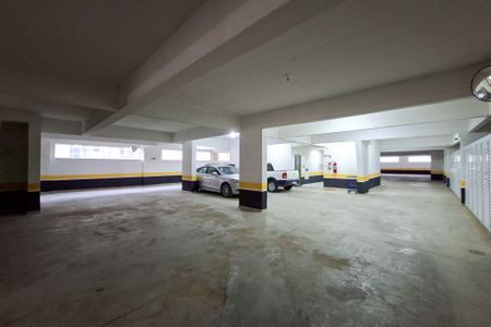 Apartamento para alugar com 84m², 2 quartos e 1 vaga Apartamento para alugar com 84m², 2 quartos e 1 vagaGaragem