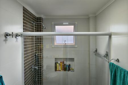 Apartamento para alugar com 84m², 2 quartos e 1 vaga Apartamento para alugar com 84m², 2 quartos e 1 vagaBanheiro da Suíte 1
