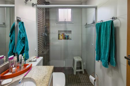 Apartamento para alugar com 84m², 2 quartos e 1 vaga Apartamento para alugar com 84m², 2 quartos e 1 vagaBanheiro da Suíte 1