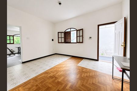 Apartamento à venda com 46m², 1 quarto e sem vaga