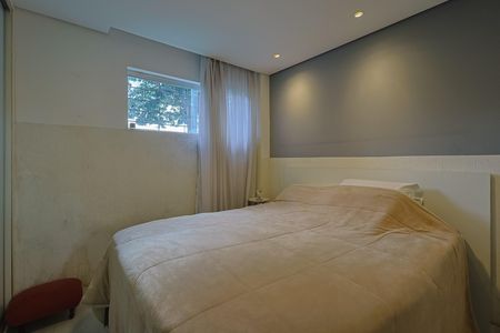 Casa à venda com 229m², 4 quartos e 3 vagas