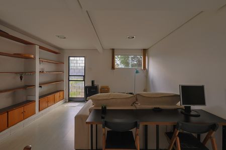 Casa à venda com 229m², 4 quartos e 3 vagas