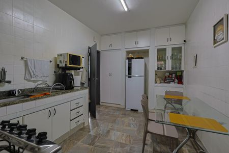 Casa à venda com 3 quartos, 229m² em Santa Ines, Belo Horizonte