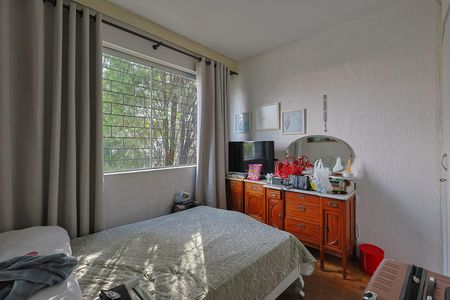 Casa à venda com 229m², 4 quartos e 3 vagas