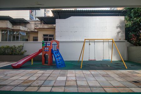 Apartamento para alugar com 77m², 3 quartos e 1 vagaPlayground