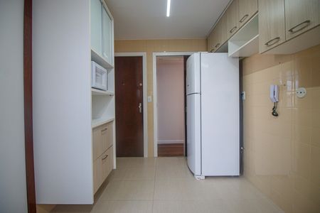 Apartamento para alugar com 77m², 3 quartos e 1 vagaCozinha