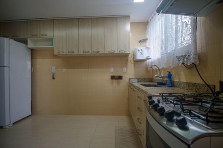 Apartamento para alugar com 77m², 3 quartos e 1 vagaCozinha