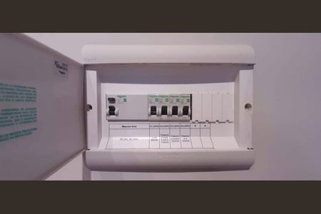 Apartamento para alugar com 46m², 2 quartos e 1 vagaQuadro de Luz