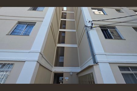Apartamento à venda com 48m², 2 quartos e 1 vaga Apartamento à venda com 48m², 2 quartos e 1 vagaFachada