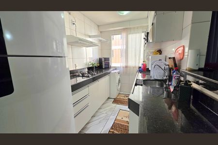 Apartamento à venda com 48m², 2 quartos e 1 vaga Apartamento à venda com 48m², 2 quartos e 1 vagaSala/cozinha