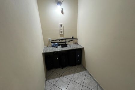 Casa à venda com 100m², 3 quartos e 1 vagaLavabo