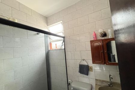 Casa à venda com 100m², 3 quartos e 1 vagaBanheiro 1