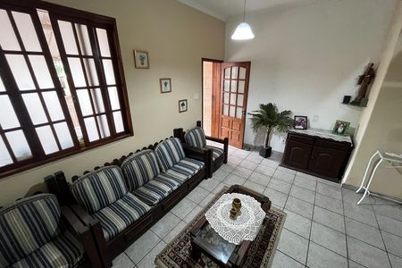 Sala de casa de condomínio para alugar com 3 quartos, 100m² em Freguesia (ilha do Governador), Rio de Janeiro
