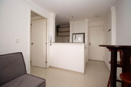 Sala de apartamento para alugar com 1 quarto, 36m² em Csg 13, Brasília