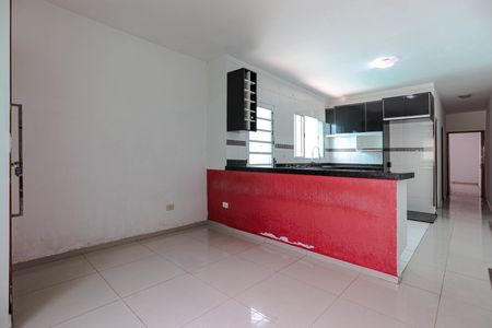 Casa para alugar com 75m², 2 quartos e 4 vagasSala