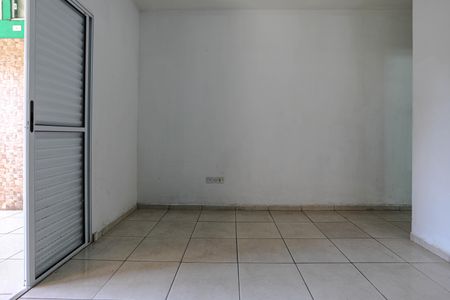 Casa para alugar com 75m², 2 quartos e 4 vagasQuarto 2 - Suíte
