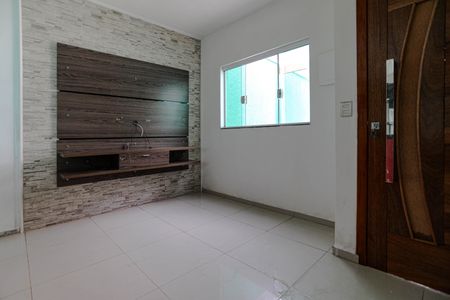 Casa para alugar com 75m², 2 quartos e 4 vagasSala