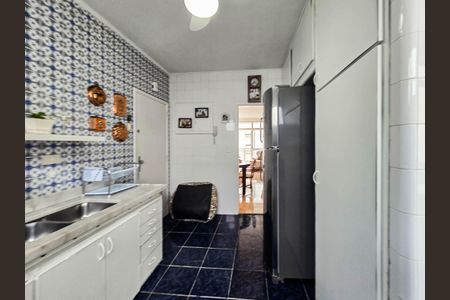 Apartamento para alugar com 76m², 2 quartos e sem vagaCozinha