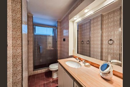 Apartamento para alugar com 76m², 2 quartos e sem vagaBanheiro