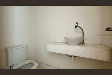 Apartamento à venda com 140m², 4 quartos e 3 vagas Apartamento à venda com 140m², 4 quartos e 3 vagasLavabo