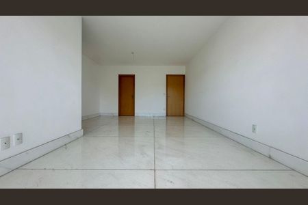 Apartamento à venda com 140m², 4 quartos e 3 vagas Apartamento à venda com 140m², 4 quartos e 3 vagasSala