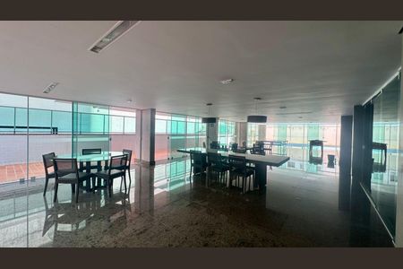 Apartamento à venda com 140m², 4 quartos e 3 vagas Apartamento à venda com 140m², 4 quartos e 3 vagasÁrea comum