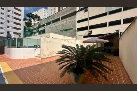 Apartamento à venda com 140m², 4 quartos e 3 vagas Apartamento à venda com 140m², 4 quartos e 3 vagasÁrea comum
