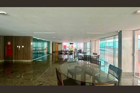 Apartamento à venda com 140m², 4 quartos e 3 vagas Apartamento à venda com 140m², 4 quartos e 3 vagasÁrea comum