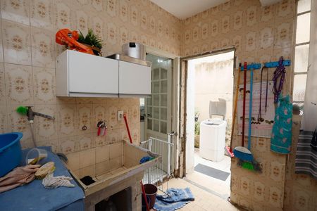 Casa à venda com 250m², 4 quartos e 2 vagasÁrea de Serviço