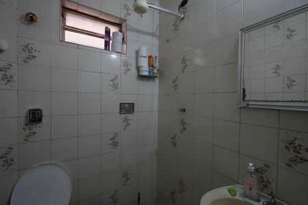 Casa à venda com 250m², 4 quartos e 2 vagasLavabo
