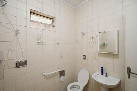 Casa à venda com 250m², 4 quartos e 2 vagasBanheiro 3