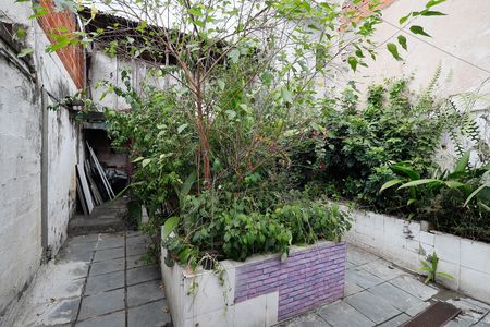 Casa à venda com 250m², 4 quartos e 2 vagasQuintal
